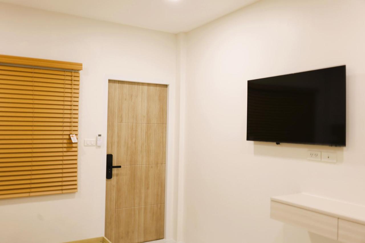 S.P.C Apartment By Brodderud Bangkok Luaran gambar