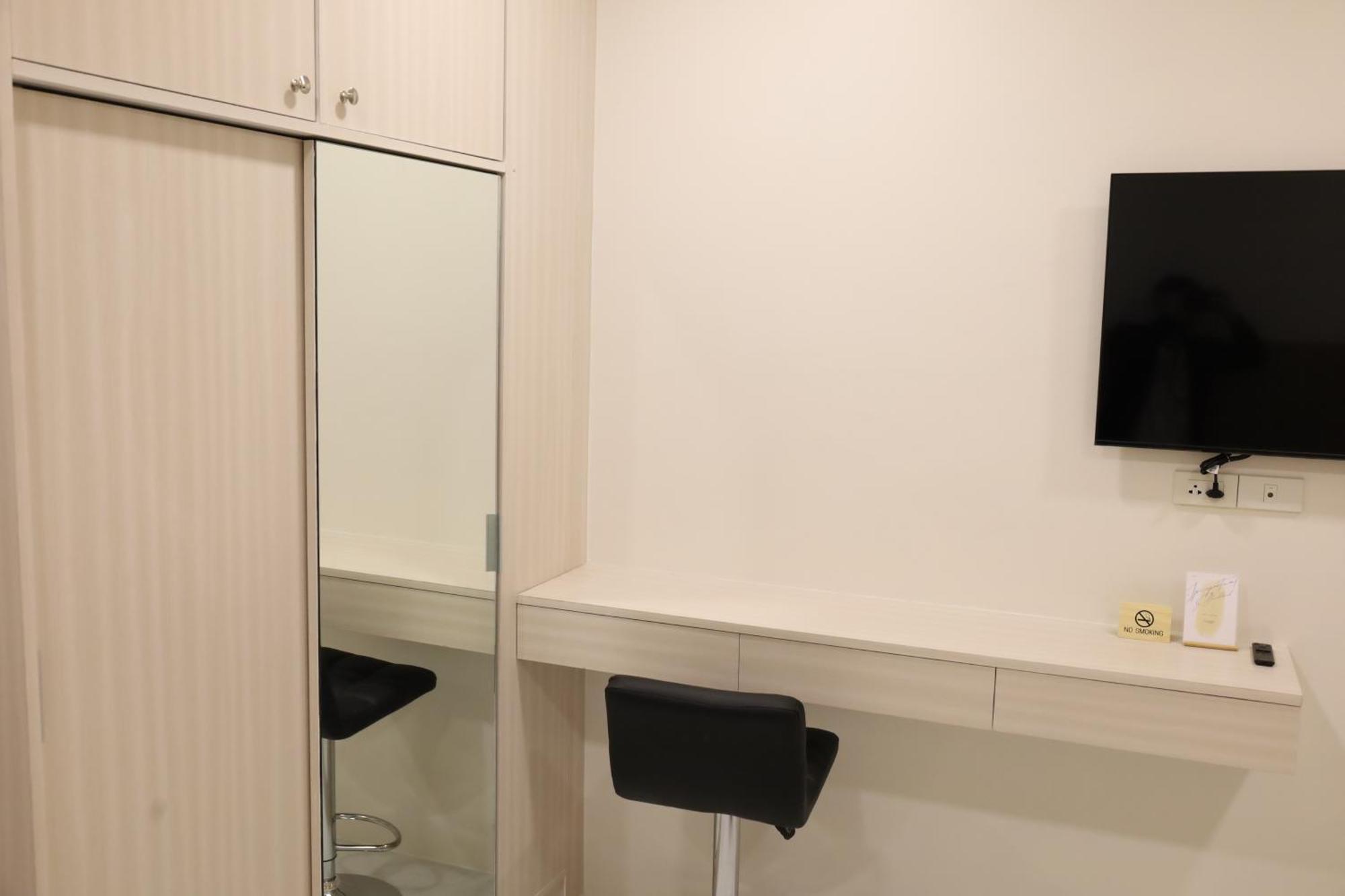 S.P.C Apartment By Brodderud Bangkok Luaran gambar